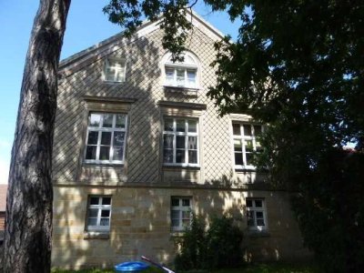 Gepflegte 2,5-Zimmer Wohnung in ruhiger Lage mit Gartenanteil