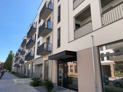 Lichtdurchflutete 2 Zimmerwohnung mit Dachterrasse