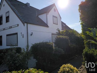 Charmante Doppelhaushälfte in Westoverledingen-Ihrhove – modernisiert & zentral gelegen