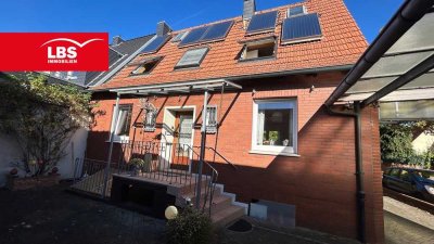 Doppelhaushälfte mit großer Werkstatt und wunderschönem Garten in Rheine