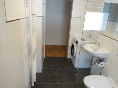 1,5-Zimmer-Wohnung, mit EBK  und Waschmaschine in Remscheid