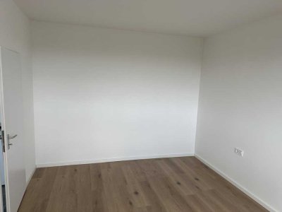 Erstbezug nach Sanierung mit Balkon: freundliche 2-Zimmer-Wohnung in Mainz
