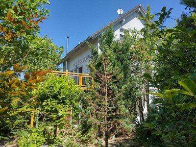 Freistehendes Einfamilienhaus in ruhiger, sonniger Lage