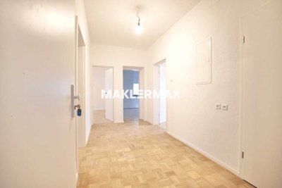 kernsaniertes WG-Zimmer (3er-4er WG) inkl. Einbauküche und großem Balkon mit Blick ins Grüne