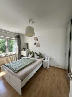 Befristete Untermiete: 2-Zimmer-Wohnung mit EBK in Kronberg im Taunus