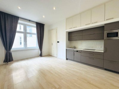 HISTORISCHER CHARME MIT MODERNEM WOHNKOMFORT - ZENTRUMSNAHE SINGLEWOHNUNG