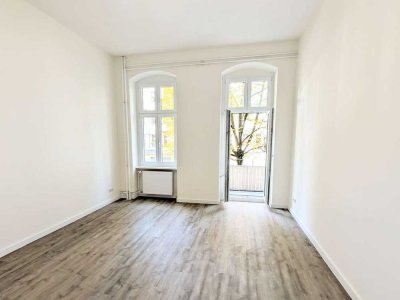 3-Zimmer-Wohnung Berlin Tegel | Balkon & Einbauküche inklusive
