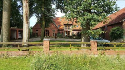 Landleben mit Familie und Tieren