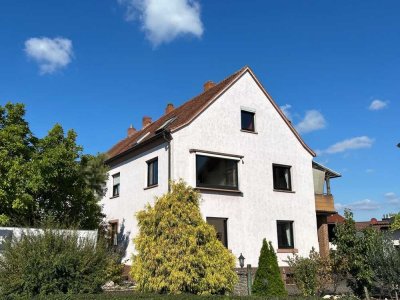 Riesig: EFH mit viel Platz und mega schönem Grundstück!