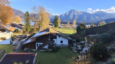 Gemütliches Landhaus mit Seeblick und Garten - absolut ruhige Lage nahe am Tegernsee