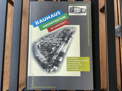 Haus in Bauhaus Architektur mit 3,5 Zimmern in Hamburg-Lokstedt