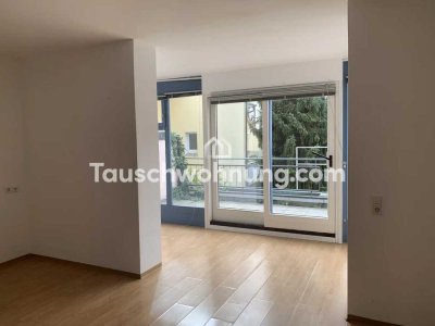 Tauschwohnung: Helle Erdgeschosswohnung mit Balkon und Fußbodenheizung