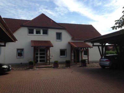 Attraktive und gepflegte 3-Zimmer-Wohnung mit Terrasse in Neustadt am Rübenberge OT Suttorf