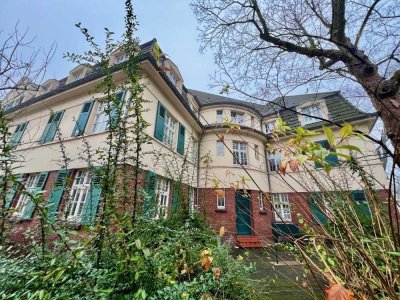 LEER WERDENDE 4 ZIMMER WOHNUNG IM ERDGESCHOSS