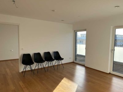 Helle 2-Zimmer Wohnung am Aeschacher Markt ab 1.12