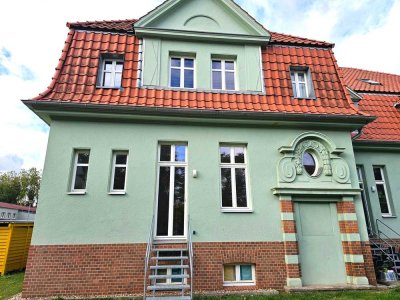 Sanierte 1-Zimmer-Eigentumswohnung mit Terrasse, Keller und Stellplatz