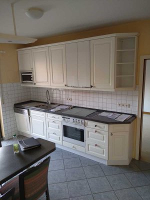 Schöne und gepflegte 6-Zimmer-Wohnung mit EBK in Verden