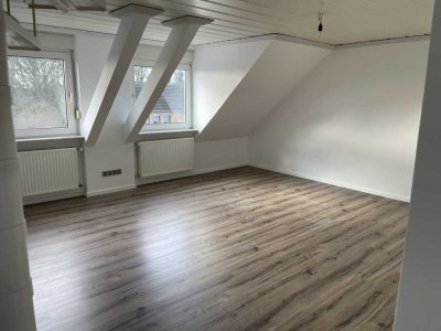 Renovierte 2,5-Zimmer-Maisonette-Wohnung in Voerde
