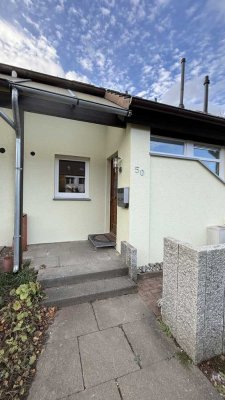 FRISCH SANIERTES REIHENHAUS WARTET AUF IHREN EINZUG