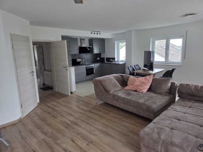 Moderne Mietwohnung mit großem Balkon in Karlskron-Pobenhausen