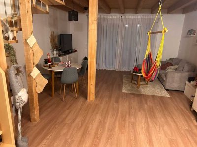 Stilvolle 3-Zimmer-Maisonette-Wohnung mit Balkon