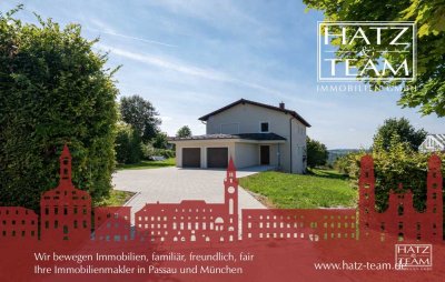 Wohnen im Grünen – Saniertes Zweifamilienhaus im Herzen von Thyrnau!