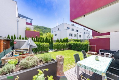 Highlight: Gartenwohnung mit Terrasse &amp; 2 Tiefgaragenplätzen – Wohnen im Grünen, nahe Wien