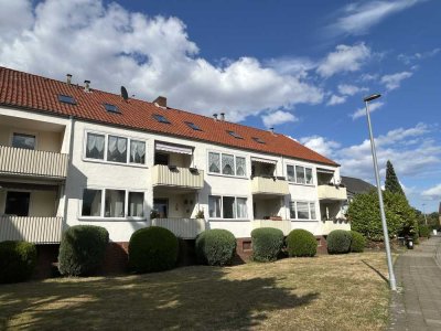 KUNZE: Sanierte 2-Zimmer-Dachgeschosswohnung in Garbsen!