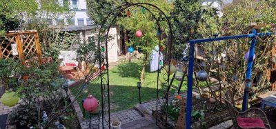Kleines Wohlfühl-Zuhause mit mediterranem Traumgarten in 1A-Lage