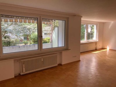 Großzügige 3-Zimmer-Wohnung: Balkon, Zusatzflächen, Garage in ruhiger, grüner Lage - provisionsfrei