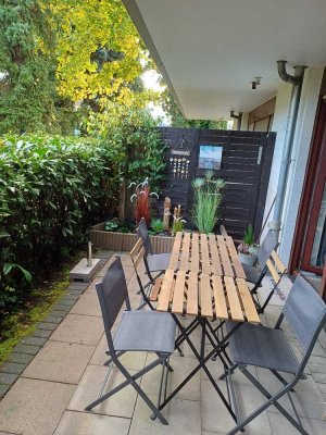 Modernisierte 1-Raum-Wohnung mit Terrasse und Einbauküche + TG Stellplatz in Bonn-Mönkemöllerstr.