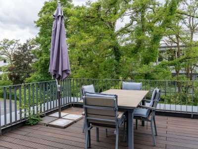 Stilvolle 4-Zimmer-Maisonette-Wohnung mit großer Terrasse zum Wohlfühlen, neue Böden & neues Bad!