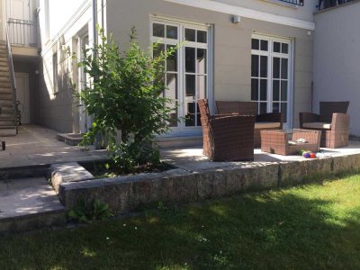 Wunderschönes, sonniges 2-Zimmer-Einliegerappartment in einer  mod.Villa