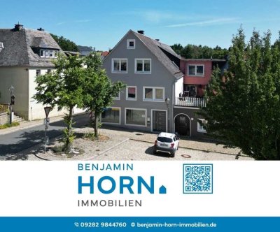 Wohn- und Geschäftshaus am Marktplatz/Schauenstein