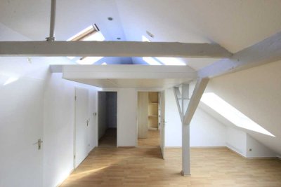 Klimatisierte Wohnung im Dachgeschoss!