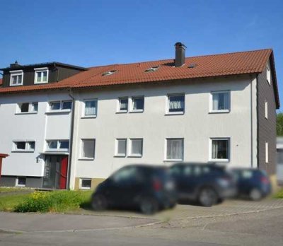 Haushälfte / bestehend aus 3 Eigentumswohnungen in bevorzugter Wohnlage