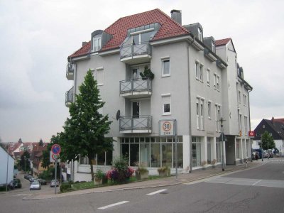 Gepflegte 2-Zimmer-Wohnung mit Balkon in Esslingen am Neckar