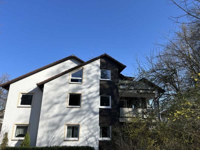 **Eine Dachgeschoßwohnung am Park**