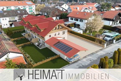 Baubeginn erfolgt: Reiheneckhaus mit Bergblick, Einzelgarage und Carport in ruhiger Lage