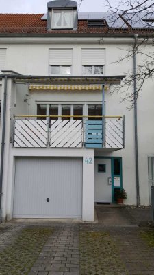Gepflegtes Reihenmittelhaus mit 5 Zimmern in Remseck am Neckar