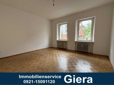 2,5-Zimmer-Erdgeschosswohnung in zentraler Lage