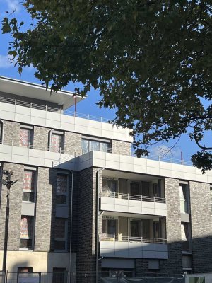 4 Zimmer-NEUBAU-Wohnung mit Garagenplatz // TOP-Schnitt!