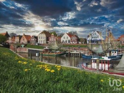 Nordsee-Flair trifft Energieeffizienz: Modernes Einfamilienhaus im idyllischen Fischerdorf Ditzum (E