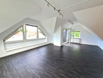Individuelles Dachgeschoss mit Loftcharakter in Frankfurt-Niedereschbach