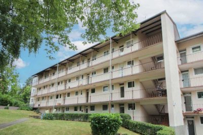Gut geschnittene ETW mit Loggia - Erbbaurecht