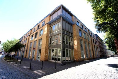 Urbaner Wohnkomfort im Herzen Düsseldorfs – 3-Zimmer mit Balkon & Ankleide