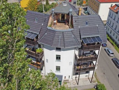 Großzügige Loftwohnung mit Dachterrasse und Kamin