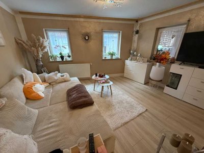 Komplett ausgebautes Stadthaus mit 4 Schlafzimmern und 3 Bädern