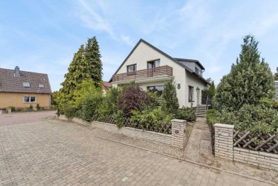 Provisionsfrei  – Ohne Makler – Familiengerechtes ZFH mit großem Garten in ruhiger Lage