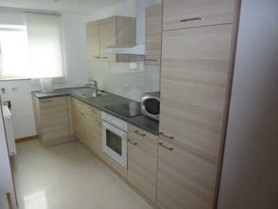 helle und möblierte 1-Zimmer Whg mit Stellplatz in Kösching